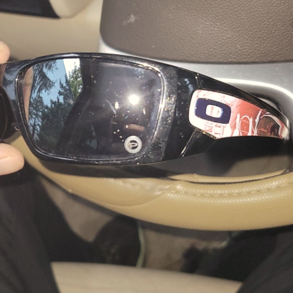 OAKLEY FUEL CELL SUNGLASSES